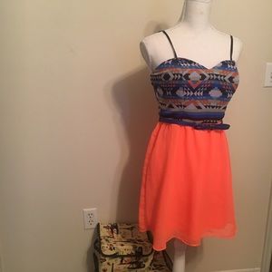 City Triangles size 7 dress